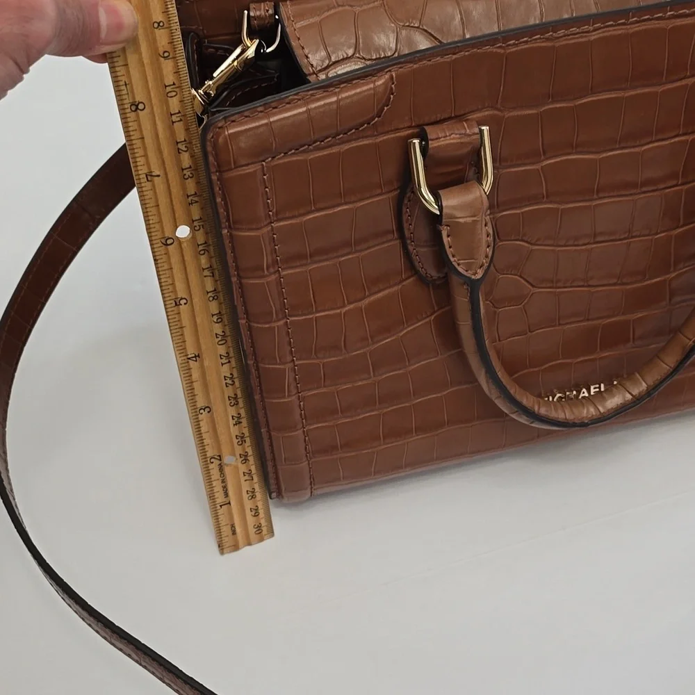 New Michael Kors Zoe Croc Embossed Leather Satchel Handbag Crosdbody Brown